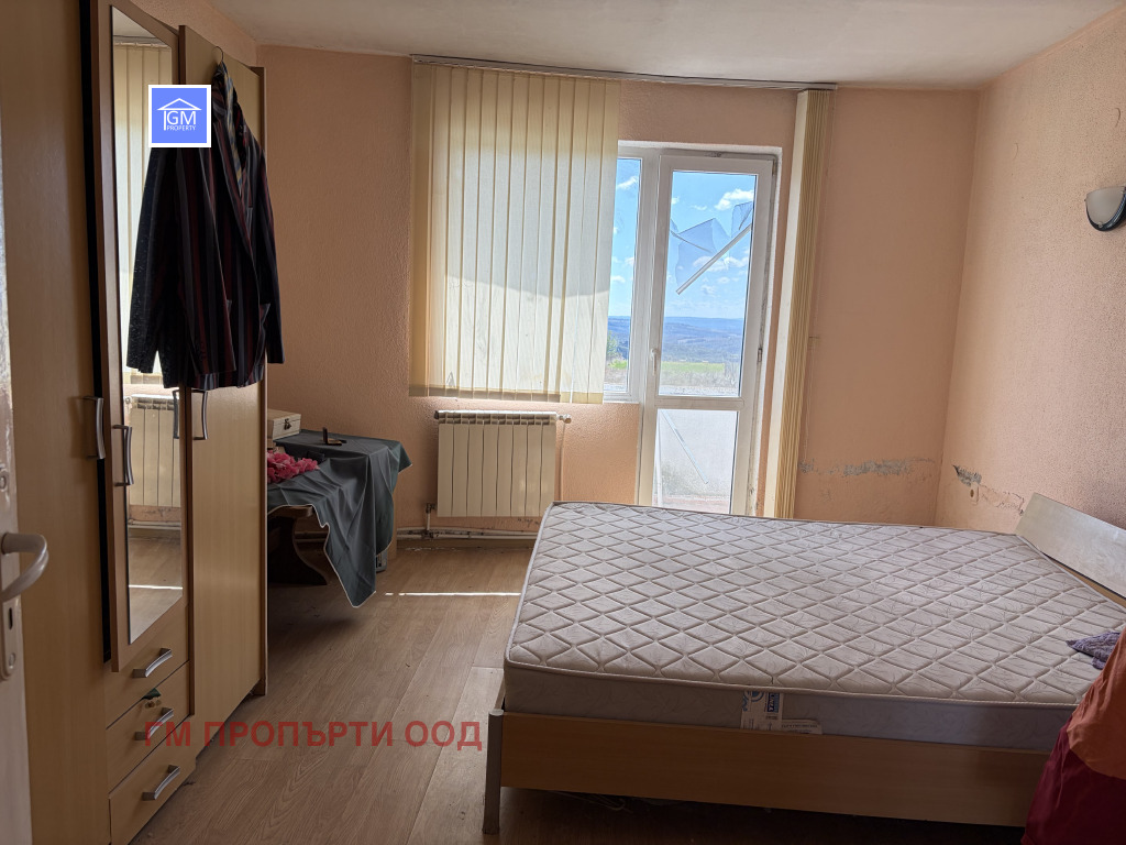 Продава КЪЩА, с. Здравец, област Варна, снимка 13 - Къщи - 56221957