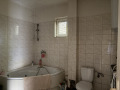 Продава КЪЩА, с. Здравец, област Варна, снимка 15