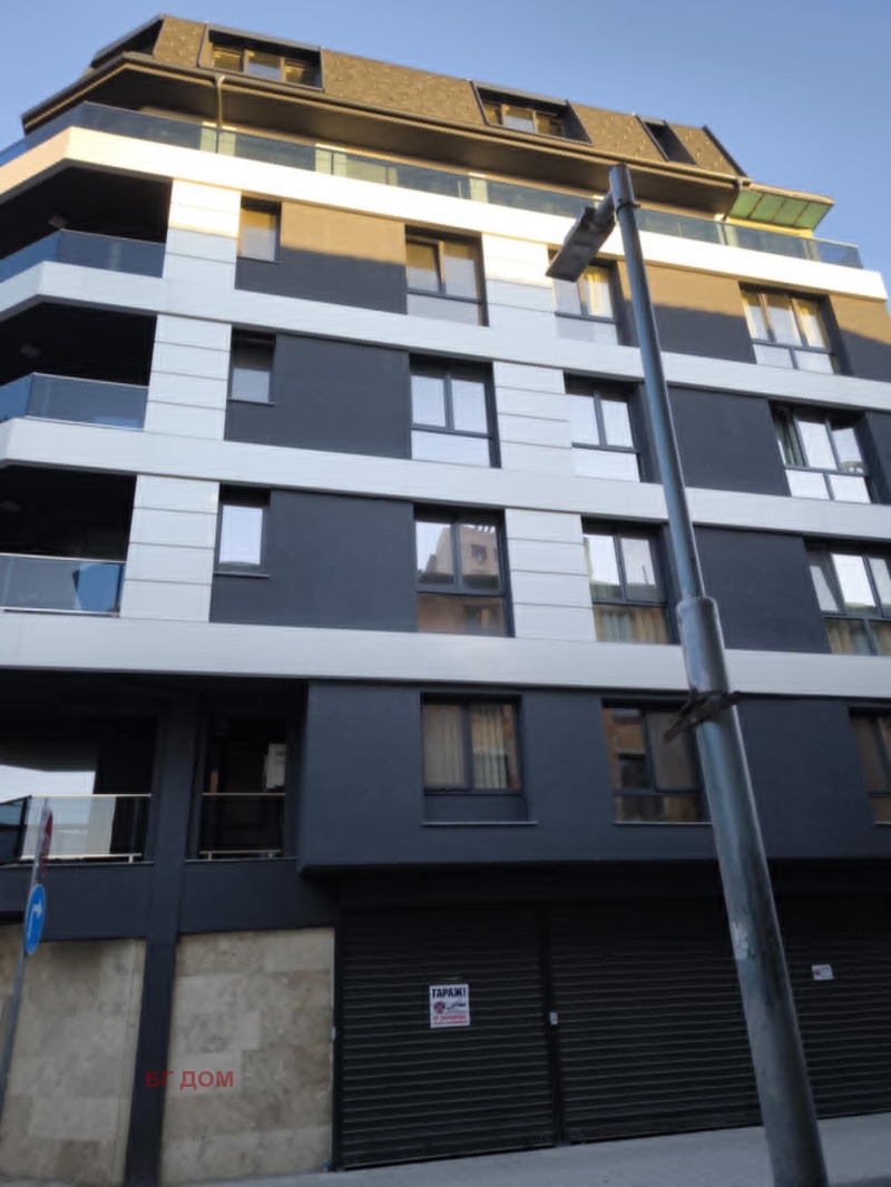 Продава  2-стаен град Пловдив , Младежки Хълм , 55 кв.м | 40692321 - изображение [2]