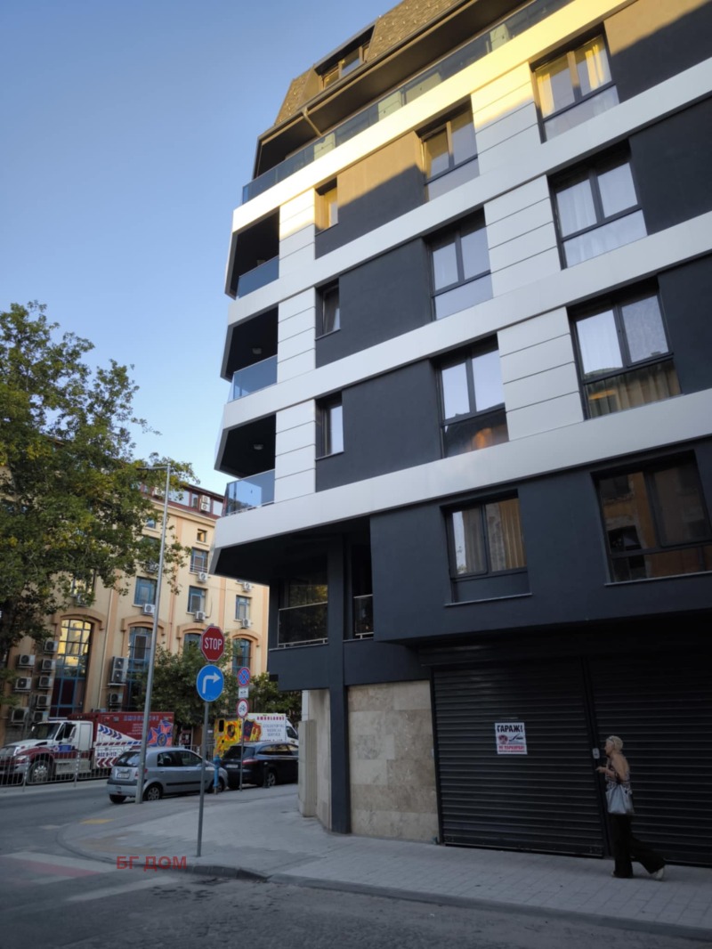 Продава  2-стаен, град Пловдив, Младежки Хълм •  159 900 € • ID 23340510 — holmes.bg - [1] 