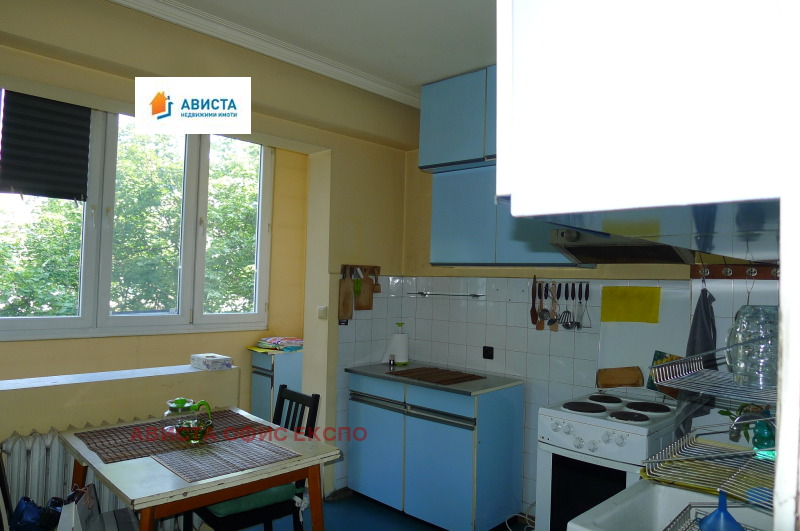 Продава  3-стаен град София , Банишора , 76 кв.м | 35270123 - изображение [3]