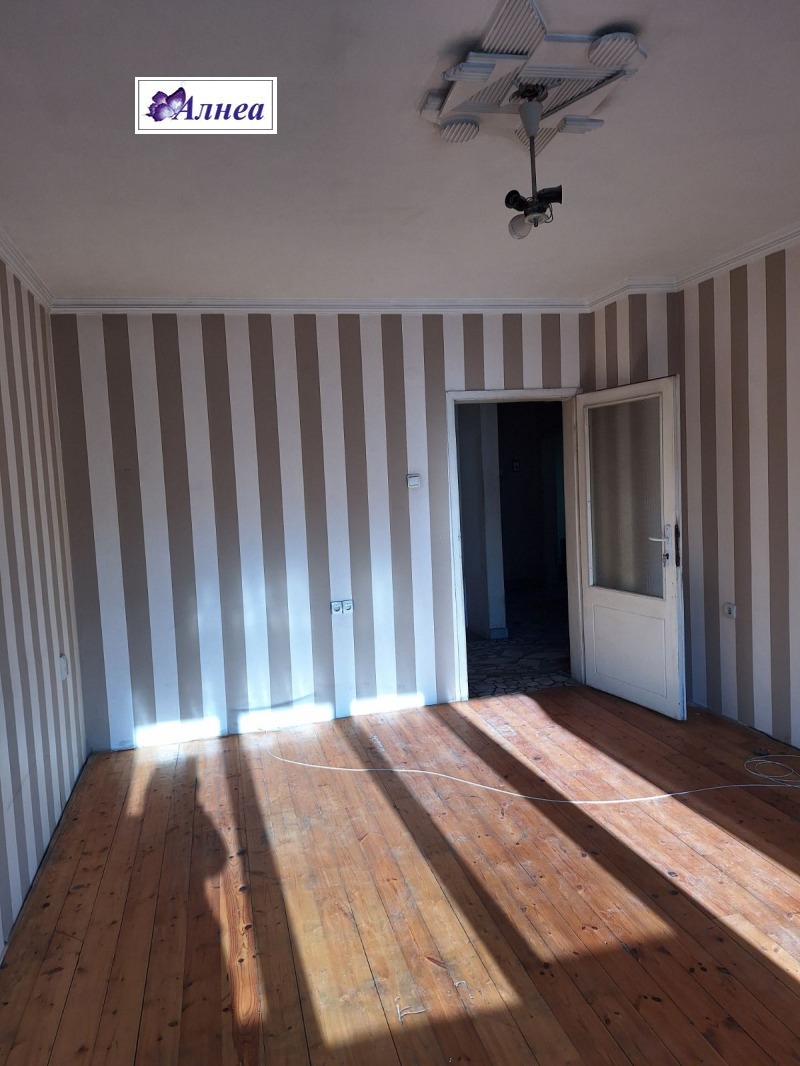 Продава 3-СТАЕН, гр. Пловдив, Христо Смирненски