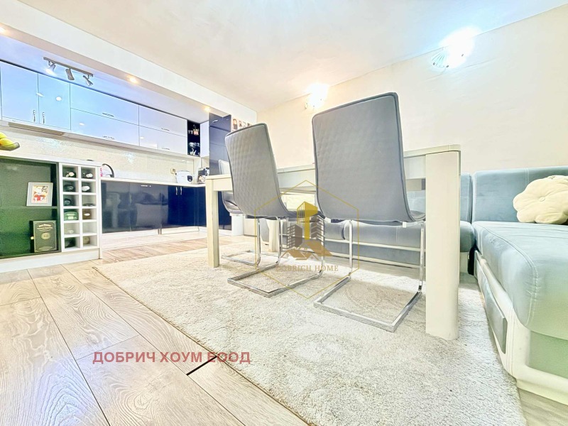 Продава КЪЩА, гр. Добрич, в.з. Лозята, снимка 2 - Къщи - 52751604