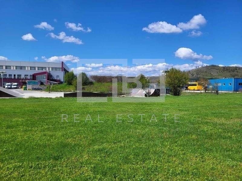 Продава ПАРЦЕЛ, гр. Сливница, област София област