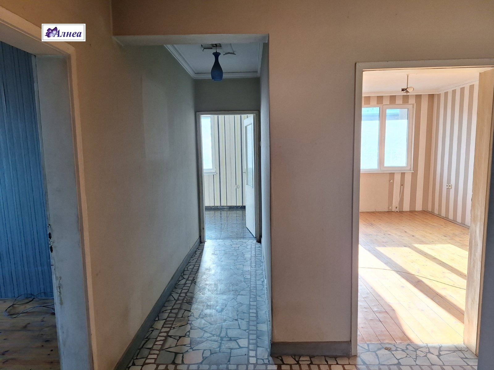 Продава 3-СТАЕН, гр. Пловдив, Христо Смирненски, снимка 2 - Апартаменти - 52799825