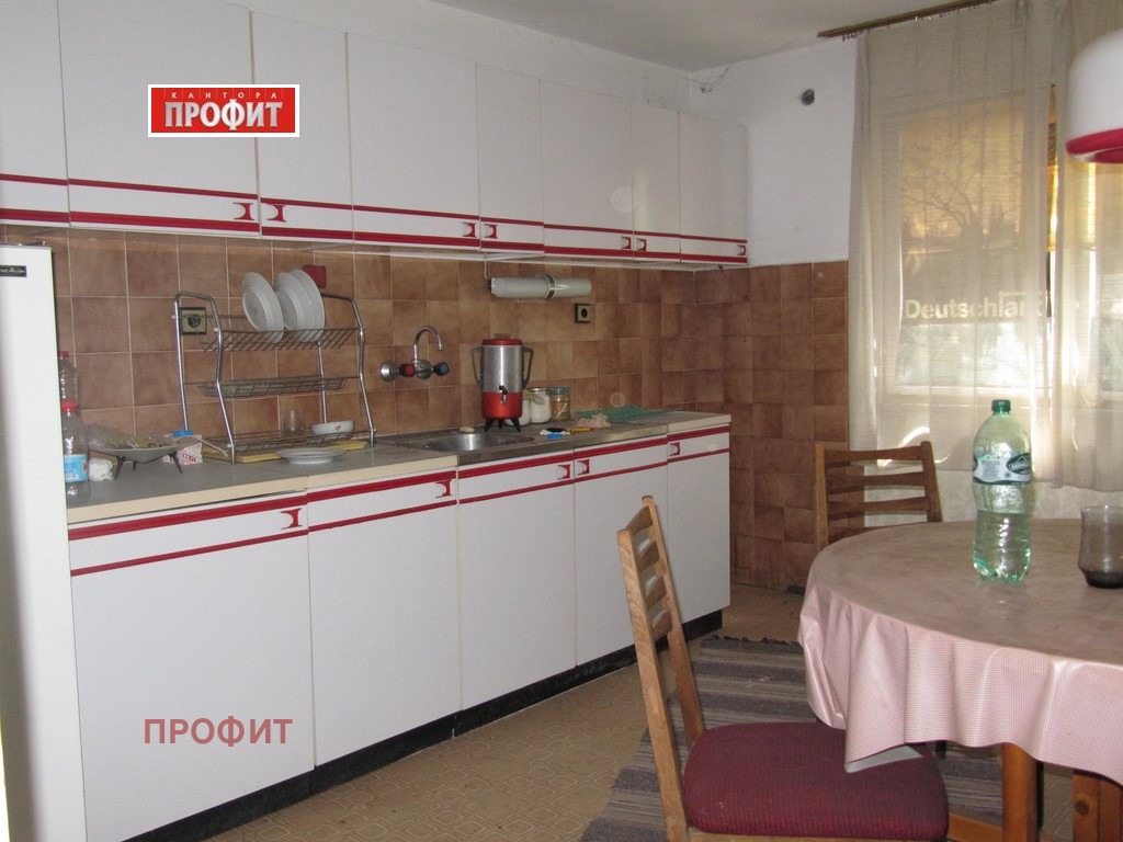 Продава КЪЩА, с. Марково, област Пловдив, снимка 2 - Къщи - 54816842