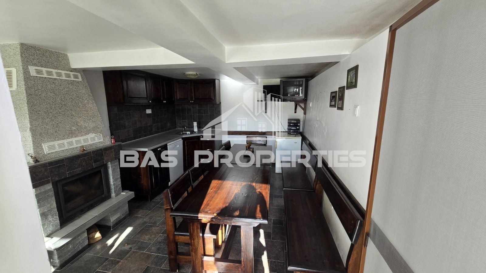 Продава КЪЩА, с. Хераково, област София област, снимка 11 - Къщи - 55788276