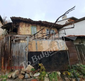 House Varusha, Veliko Tarnovo 1