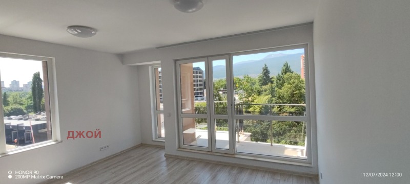 Na prodej  Studio Sofia , Darvenica , 45 m2 | 83978328 - obraz [6]