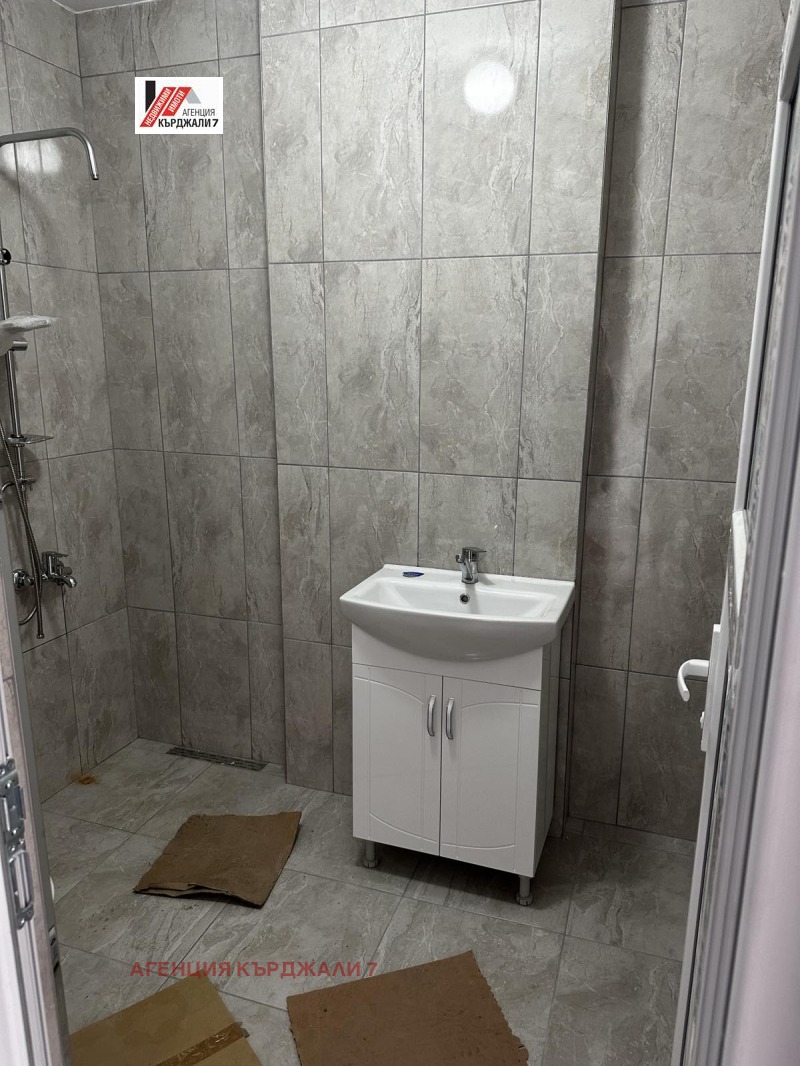 Till salu  1 sovrum Kardjali , Centar , 81 kvm | 50354884 - bild [8]
