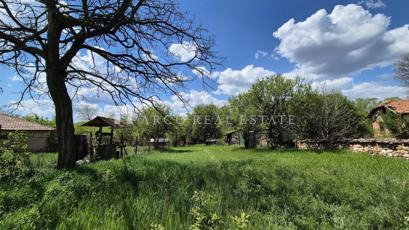 Продава КЪЩА, гр. Радомир, област Перник, снимка 12 - Къщи - 50401184