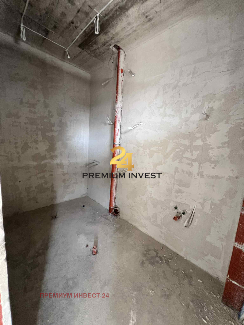 Til salgs  Hus Plovdiv , Ostromila , 388 kvm | 33933793 - bilde [14]
