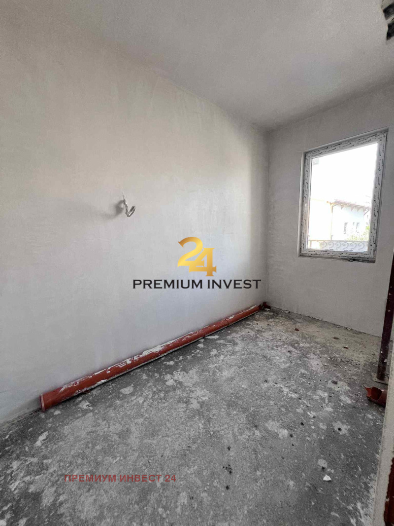 Til salgs  Hus Plovdiv , Ostromila , 388 kvm | 33933793 - bilde [8]