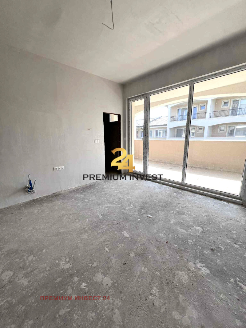 Til salgs  Hus Plovdiv , Ostromila , 388 kvm | 33933793 - bilde [13]