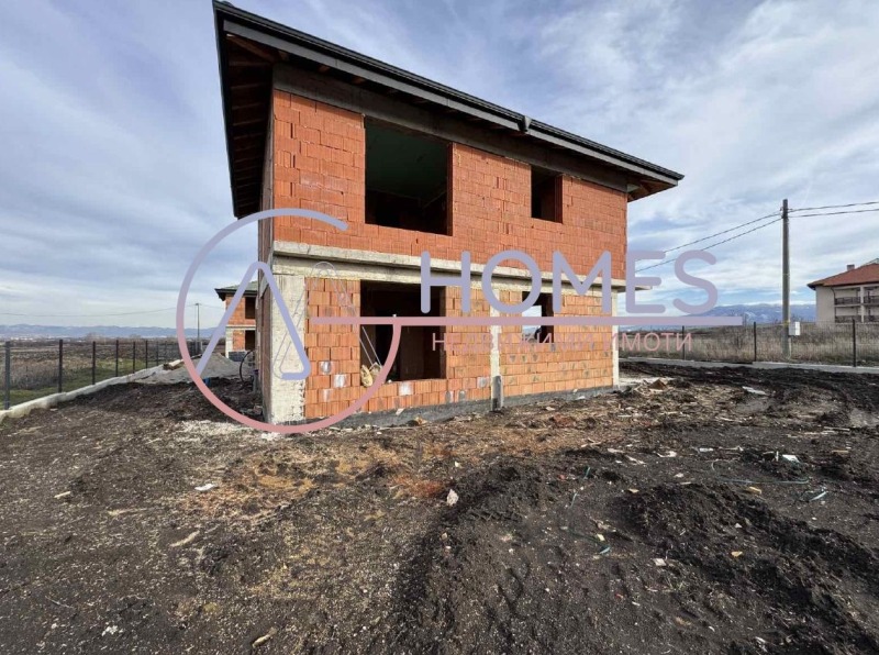 Продава КЪЩА, с. Пролеша, област София област, снимка 2 - Къщи - 53591189