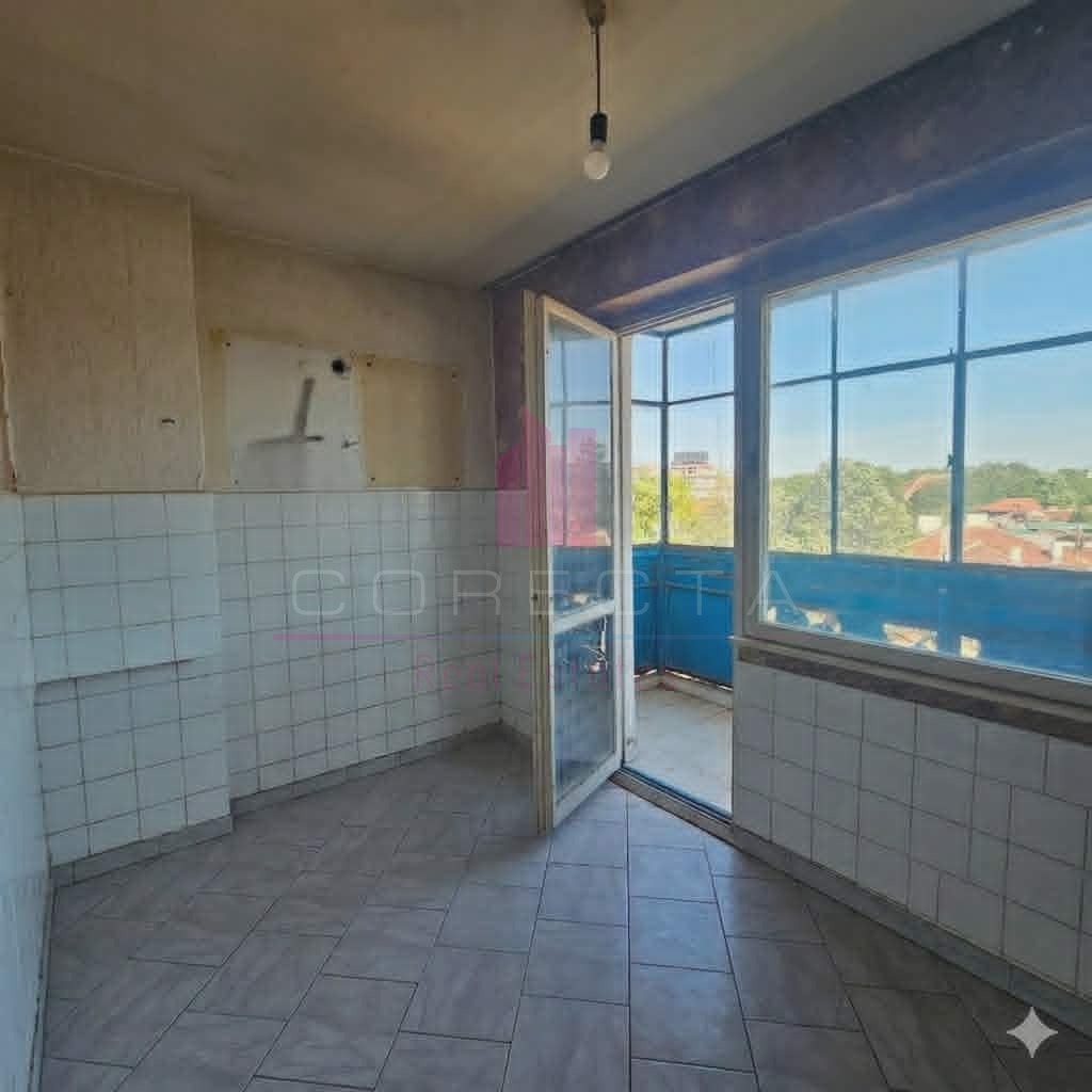 Продава 2-СТАЕН, гр. Русе, Широк център, снимка 3 - Апартаменти - 54406025