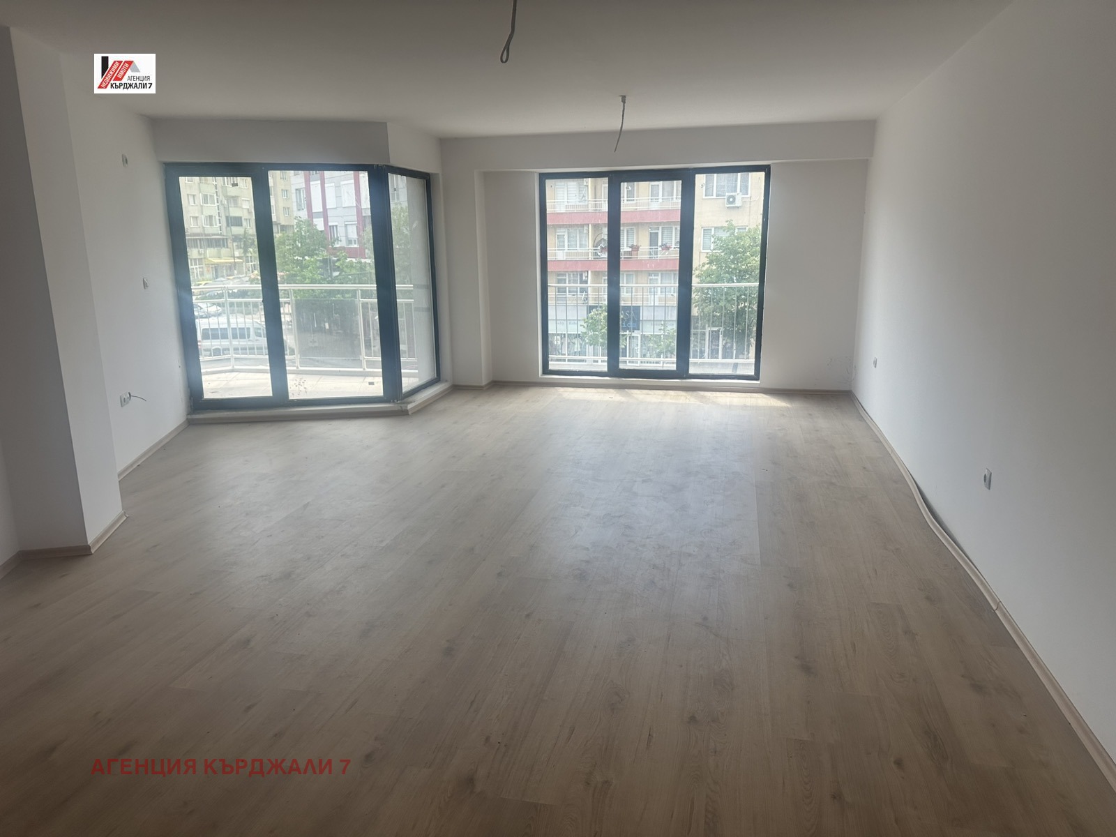Продава 3-СТАЕН, гр. Кърджали, Възрожденци