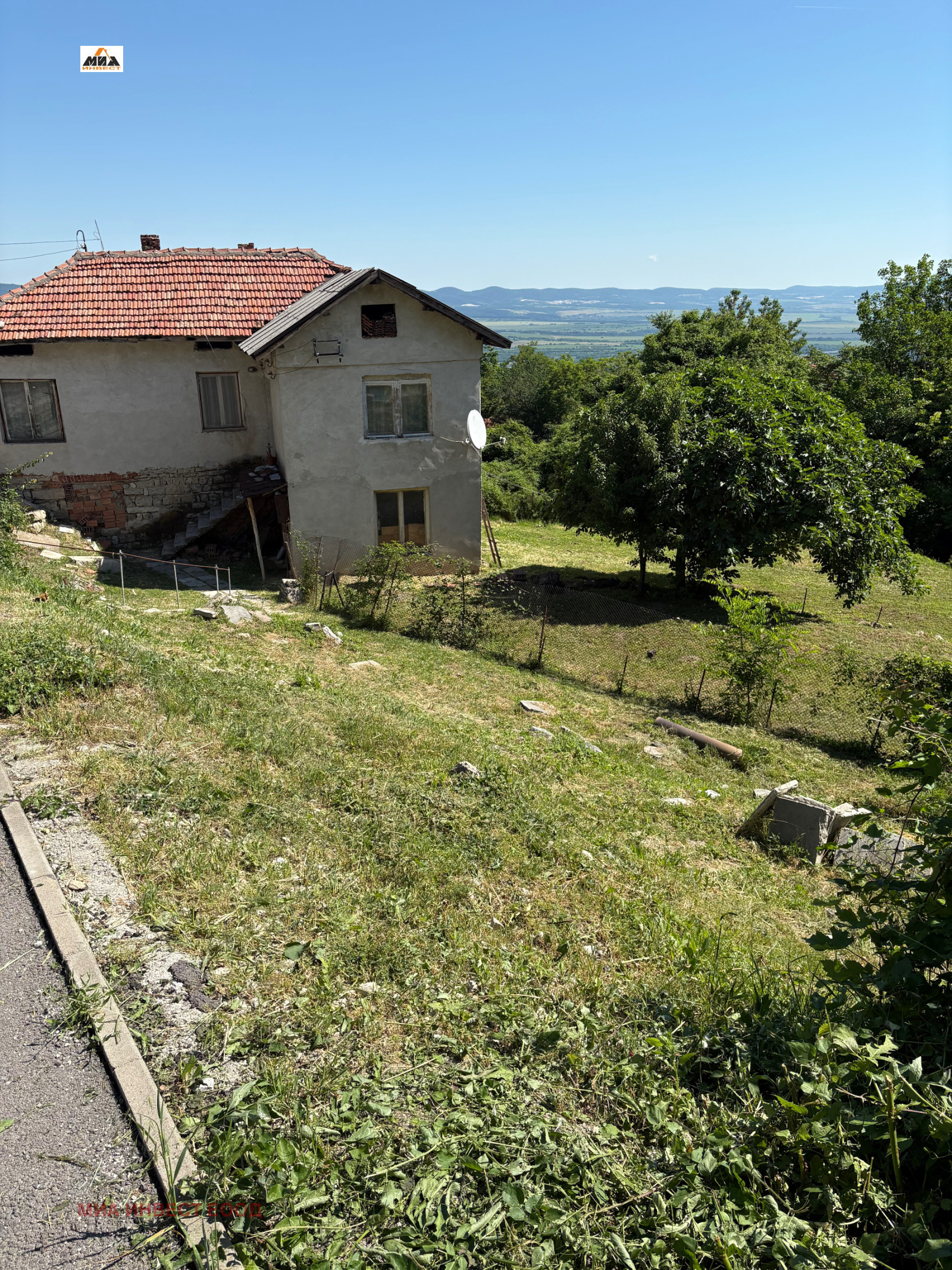 Продава КЪЩА, с. Челопек, област Враца