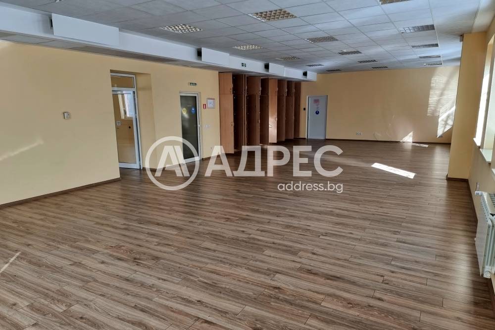 Продава ПРОМ. ПОМЕЩЕНИЕ, гр. София, Център, снимка 4 - Производствени сгради - 55923386