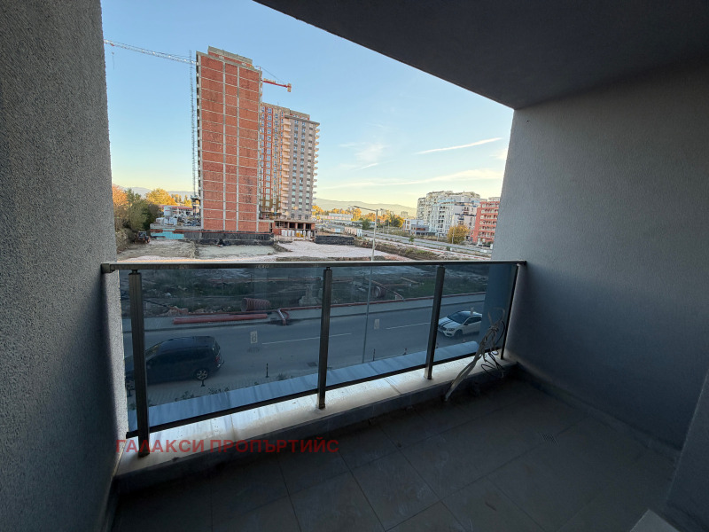 Продава 2-СТАЕН, гр. Пловдив, Гагарин, снимка 2 - Апартаменти - 52285299