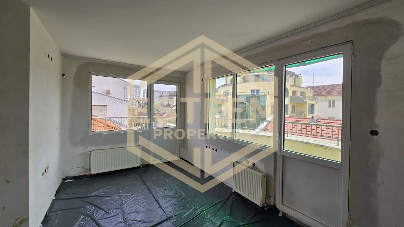 Продава МЕЗОНЕТ, гр. Русе, Център, снимка 3 - Апартаменти - 54344006