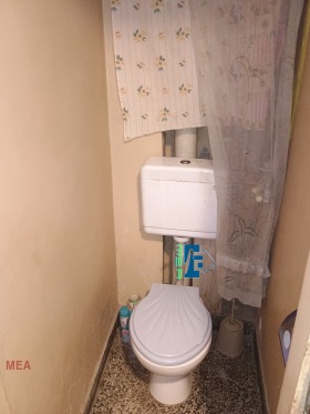 1 chambre Tolstoi, Sofia 12
