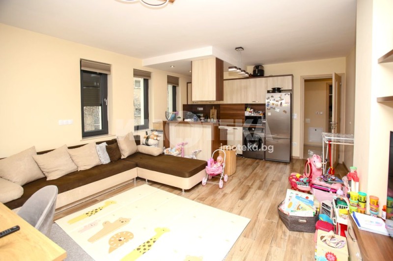 Продава 2-СТАЕН, гр. София, Борово, снимка 2 - Апартаменти - 53592525