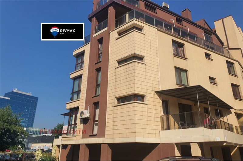 Продава 3-СТАЕН, гр. София, Гоце Делчев, снимка 10 - Aпартаменти - 48782183