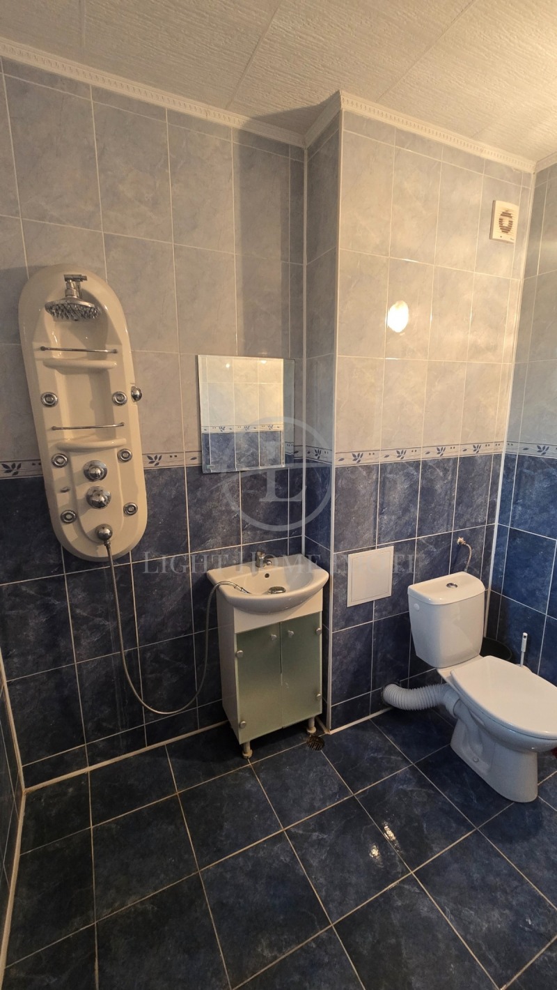 Te koop  2 slaapkamers Plovdiv , Izgrev , 75 m² | 28779801 - afbeelding [9]