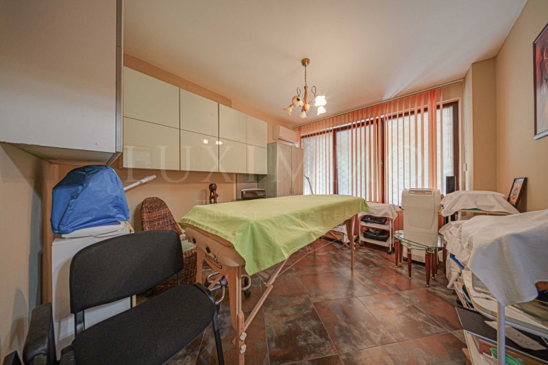 Eladó  Hivatal Sofia , Vitosa , 120 négyzetméter | 53826521 - kép [4]