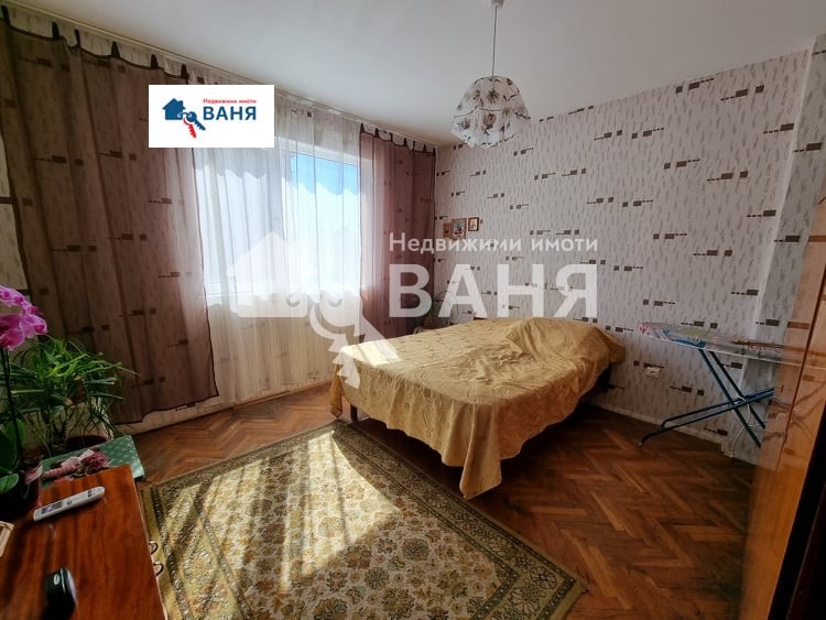 Продава ЕТАЖ ОТ КЪЩА, гр. Карлово, област Пловдив, снимка 7 - Етаж от къща - 55661979