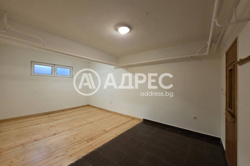 Продава КЪЩА, гр. София, Горна баня, снимка 16 - Къщи - 52672454