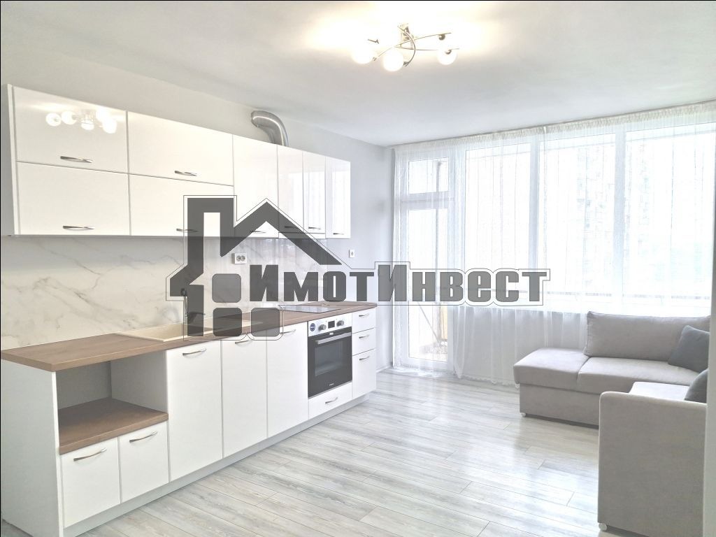 Продава 3-СТАЕН, гр. Ямбол, Център, снимка 2 - Апартаменти - 50974052