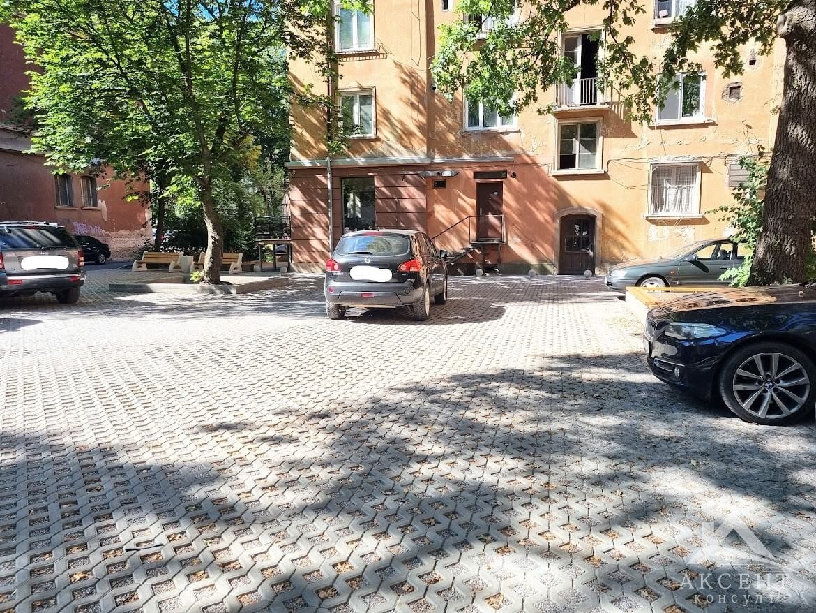 Продава 3-СТАЕН, гр. Перник, Център