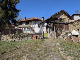 Casa Zaya, región de Gabrovo 2