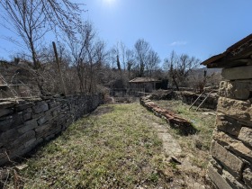 Casa Zaya, región de Gabrovo 14