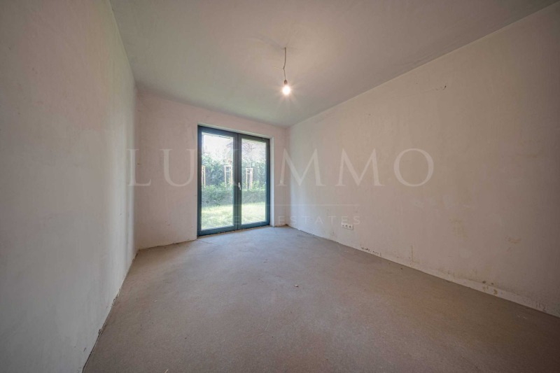 Продава 3-СТАЕН, гр. София, Оборище, снимка 12 - Апартаменти - 52856031