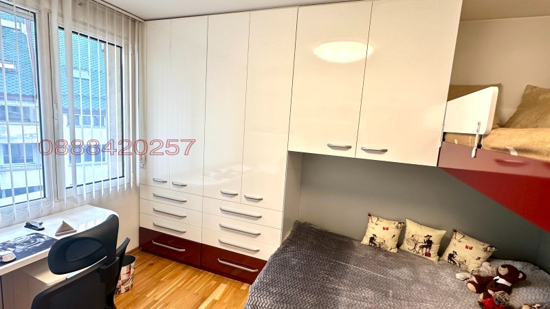 Продава 4-СТАЕН, гр. София, Стрелбище, снимка 13 - Апартаменти - 52781929