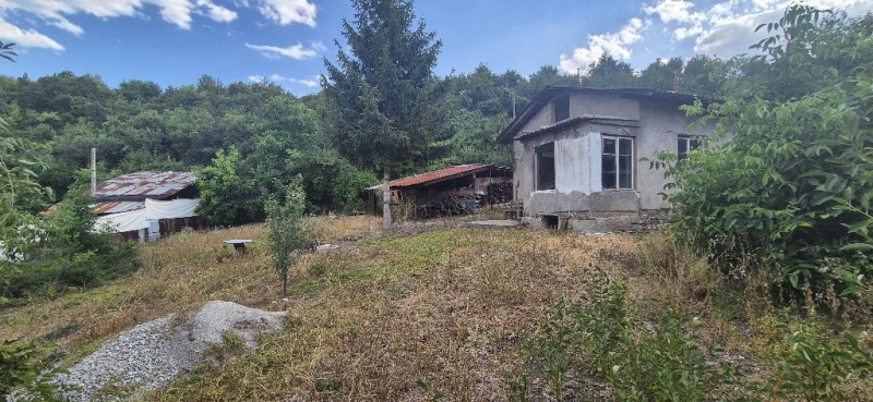 Продава  Парцел град Перник , Калкас , 1492 кв.м | 92127977 - изображение [2]