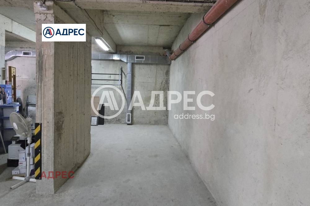 Продава ГАРАЖ, ПАРКОМЯСТО, гр. Варна, Бриз, снимка 5 - Гаражи и паркоместа - 55275213