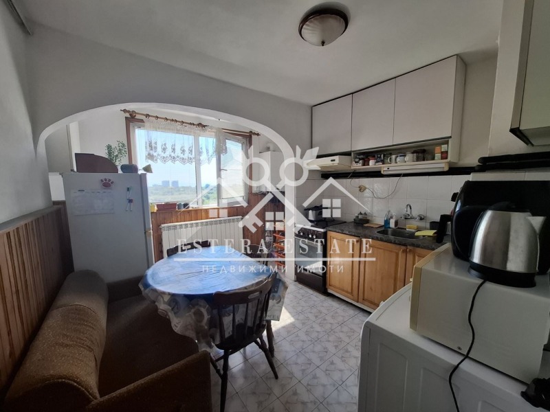 Продава 2-СТАЕН в град Шумен, 5-ти полк - 67 кв.м / 100 000 € » 195 583.00 лв., ЕСТЕРА ЕСТЕЙТ