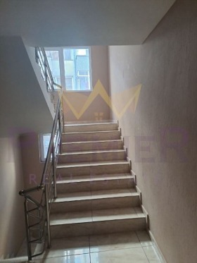 1 sypialnia Centar, Warna 15