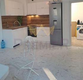 1 sypialnia Centar, Warna 5