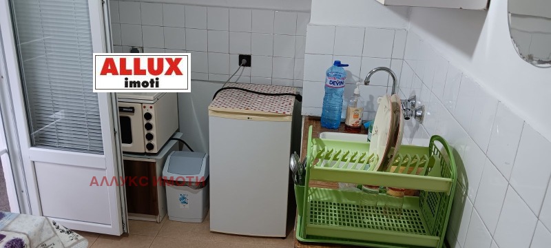 Продава  2-стаен град Русе , Здравец Изток , 60 кв.м | 36159702 - изображение [2]