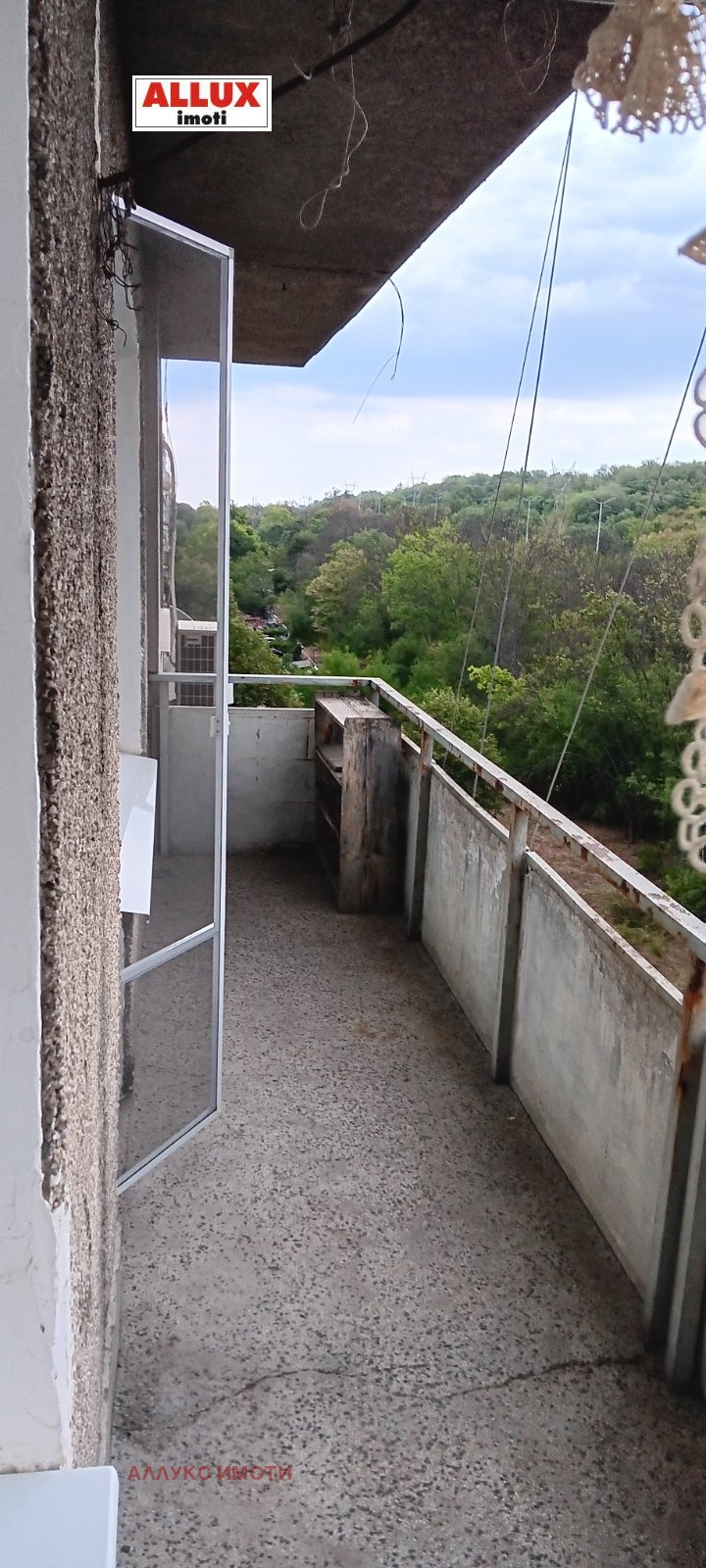 Продава  2-стаен град Русе , Здравец Изток , 60 кв.м | 36159702 - изображение [13]