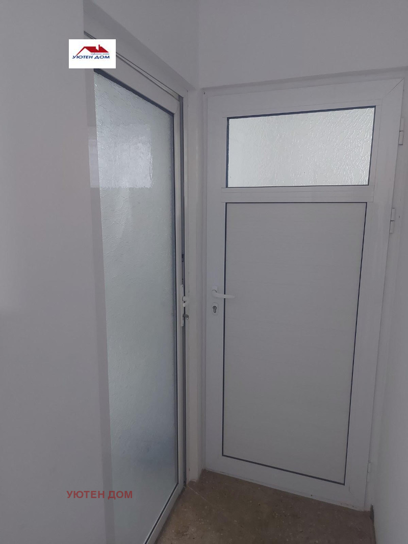 Na prodej  1 ložnice Šumen , Everest , 65 m2 | 38647103 - obraz [3]