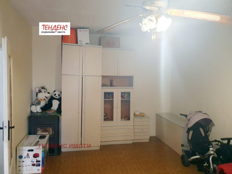 Продава 3-СТАЕН, гр. Кърджали, Възрожденци, снимка 10 - Aпартаменти - 47444699