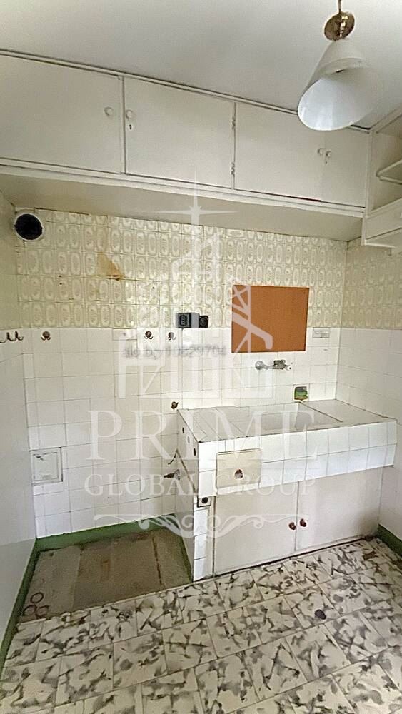 Продава 3-СТАЕН, гр. Бургас, Център