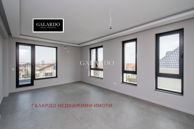 Na sprzedaż  3 sypialnie Sofia , Dragalewci , 163 mkw | 86219104 - obraz [2]
