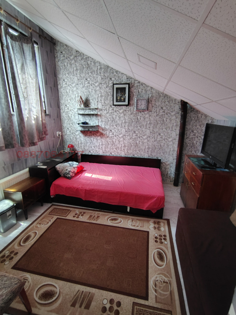 Продава АТЕЛИЕ, ТАВАН, гр. Плевен, Сторгозия, снимка 3 - Апартаменти - 52854411